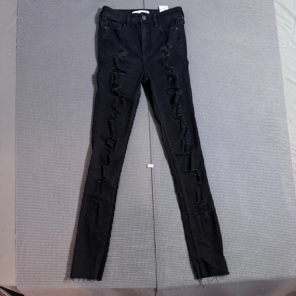 Abercrombie & Fitch Womens 00 W 24 Black Distressed Skinny Jeans Raw Hem